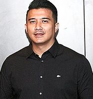 http://margit2.hu/forumba-alairasok/aaron-aziz3.jpg