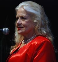 http://margit2.hu/forumba-alairasok/adamis-anna3.jpg