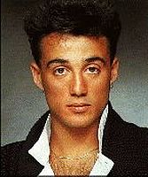 http://margit2.hu/forumba-alairasok/andrew-ridgeley2.jpg