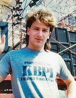 http://margit2.hu/forumba-alairasok/bono.jpg