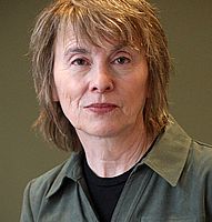 http://margit2.hu/forumba-alairasok/camille-paglia2.jpg