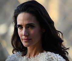 http://margit2.hu/forumba-alairasok/jennifer-connelly3.jpg