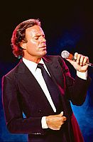 http://margit2.hu/forumba-alairasok/julio-iglesias1.jpg