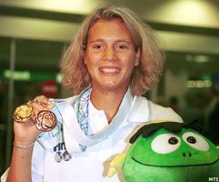 http://margit2.hu/forumba-alairasok/kovacs-agi2.jpg