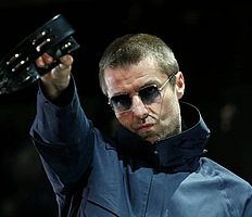 http://margit2.hu/forumba-alairasok/liam-gallagher3.jpg