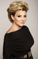 http://margit2.hu/forumba-alairasok/liptai-klaudia1.jpg