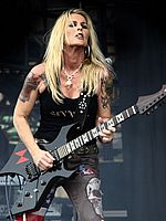 http://margit2.hu/forumba-alairasok/lita-ford.jpg