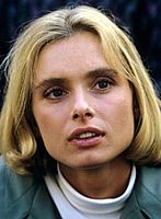 http://margit2.hu/forumba-alairasok/maryam-d'abo2.jpg