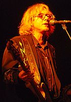 http://margit2.hu/forumba-alairasok/mike-mills1.jpg