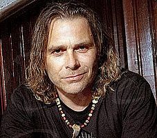 http://margit2.hu/forumba-alairasok/mike-tramp2.jpg