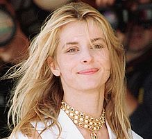 http://margit2.hu/forumba-alairasok/nastassja-kinski2.jpg