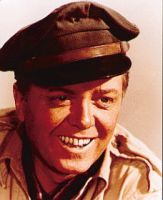 http://margit2.hu/forumba-alairasok/richard-attenborough2.jpg