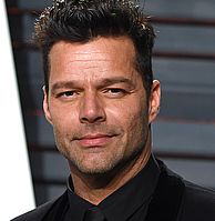 http://margit2.hu/forumba-alairasok/ricky-martin2.jpg