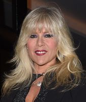 http://margit2.hu/forumba-alairasok/samantha-fox3.jpg