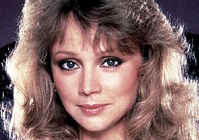 http://margit2.hu/forumba-alairasok/shelley-long2.jpg