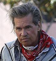 http://margit2.hu/forumba-alairasok/val-kilmer3.jpg