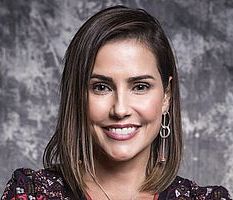http://margit2.hu/forumba-kepek/deborah-secco2.jpg