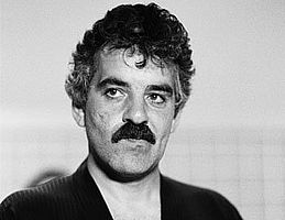 http://margit2.hu/forumba-kepek/dennis-farina.jpg