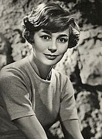 http://margit2.hu/forumba-kepek/emmanuelle-riva1.jpg