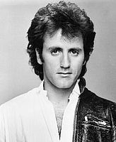 http://margit2.hu/forumba-kepek/frank-stallone.jpg