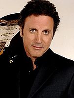 http://margit2.hu/forumba-kepek/frank-stallone2.jpg