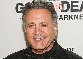 http://margit2.hu/forumba-kepek/frank-stallone3.jpg