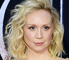 http://margit2.hu/forumba-kepek/gwendoline-christie2.jpg