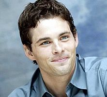 http://margit2.hu/forumba-kepek/james-marsden.jpg