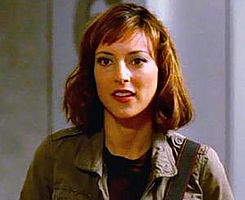 http://margit2.hu/forumba-kepek/lola-glaudini2.jpg
