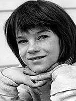 http://margit2.hu/forumba-kepek/mary-badham1.jpg