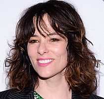http://margit2.hu/forumba-kepek/parker-posey3.jpg