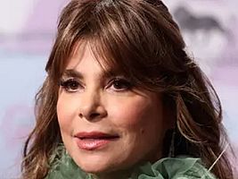 http://margit2.hu/forumba-kepek/paula-abdul3.jpg