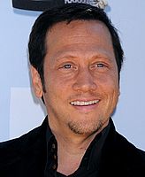 http://margit2.hu/forumba-kepek/rob-schneider2.jpg