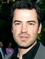 http://margit2.hu/forumba-kepek/ron-livingston3.jpg