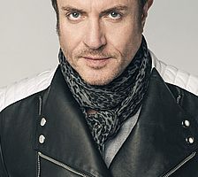 http://margit2.hu/forumba-kepek/simon-le-bon3.jpg