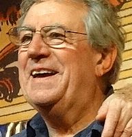 http://margit2.hu/forumba-kepek/terry-jones3.jpg