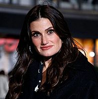 http://margit2.hu/forumba-kepek2/idina-menzel3.jpg