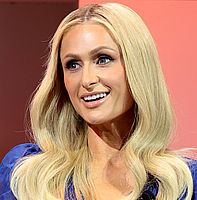 http://margit2.hu/forumba-kepek2/paris-hilton3.jpg