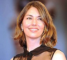 http://margit2.hu/forumba-kepek2/sofia-coppola3.jpg