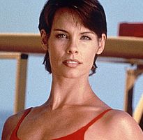 https://margit2.hu/forumba-alairasok/alexandra-paul2.jpg