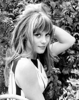 https://margit2.hu/forumba-alairasok/francoise-dorleac.jpg