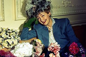 https://margit2.hu/forumba-alairasok/hedda-hopper3.jpg