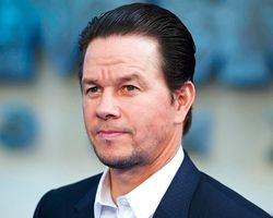 https://margit2.hu/forumba-alairasok/mark-wahlberg3.jpg