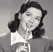 https://margit2.hu/forumba-alairasok/rosalind-russell.jpg
