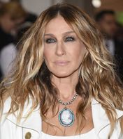 https://margit2.hu/forumba-alairasok/sarah-jessica-parker3.jpg