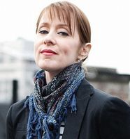 https://margit2.hu/forumba-alairasok/suzanne-vega3.jpg