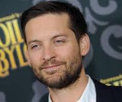 https://margit2.hu/forumba-alairasok/tobey-maguire3.jpg