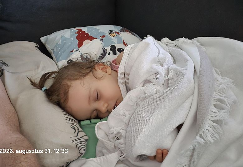 https://margit2.hu/forumba-csaladi-kepek/2026-tol/h-alszik-20260831-1233.jpg