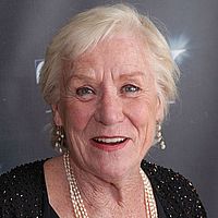 https://margit2.hu/forumba-kepek/barbara-tarbuck3.jpg