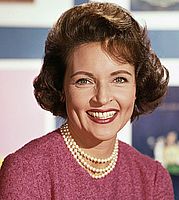 https://margit2.hu/forumba-kepek/betty-white.jpg